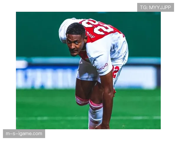 伯恩茅斯樱桃新赛季表现稳健，新星闪耀引关注