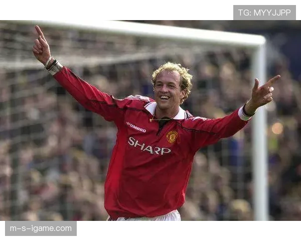 克鲁伊夫射门技术分析 克鲁伊夫射门技术分析