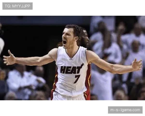 德拉季奇无球跑动效率提升，改变热火进攻节奏